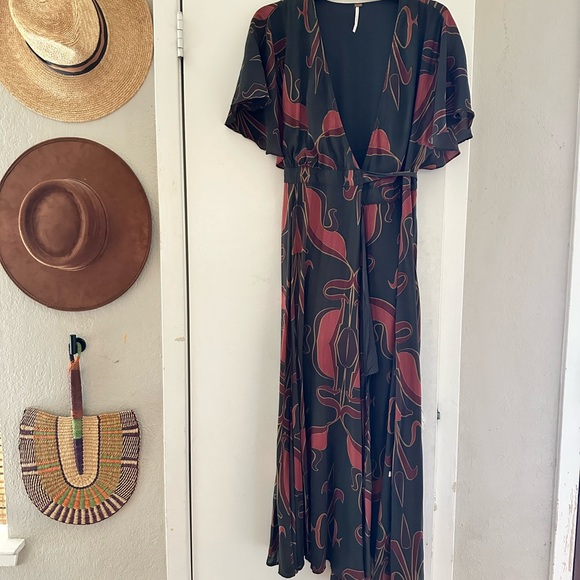Free People Black and Red Maxi Dress - Picture 1 of 3